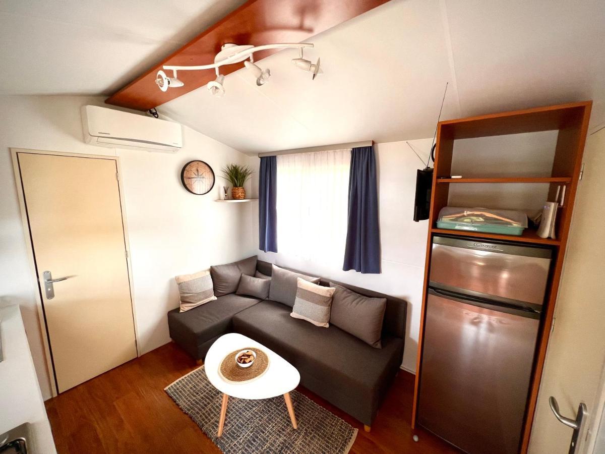 Mobile Home Nebo Luxus Klenovica Ngoại thất bức ảnh